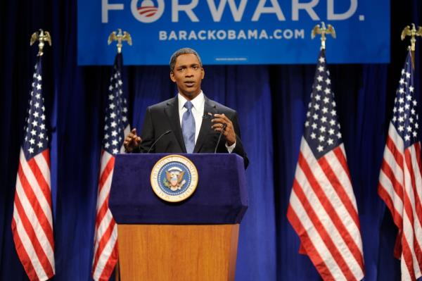 Jay Pharoah as former President Obama on 