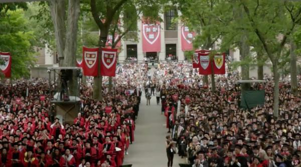 Hundreds of students can be seen wearing gowns at the commencement ceremony