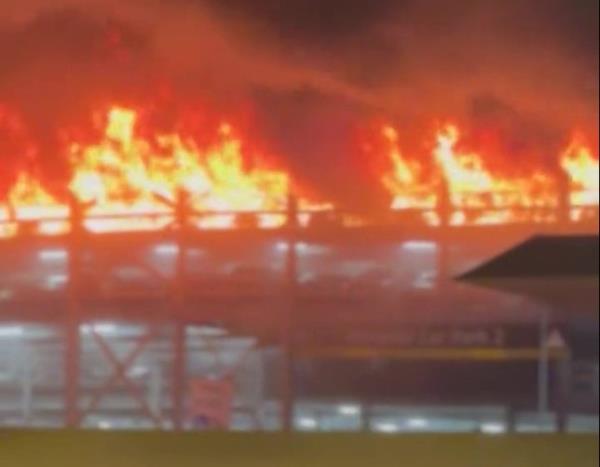 Luton Airport carpark fire Credit Twitter @mollythorne