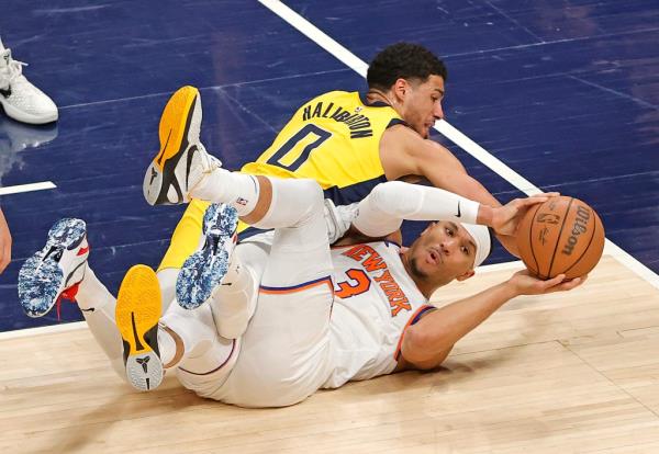 Josh Hart got banged up in Game 6.