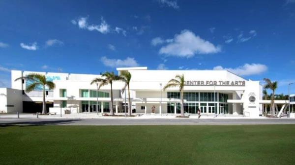 Miami Country Day school