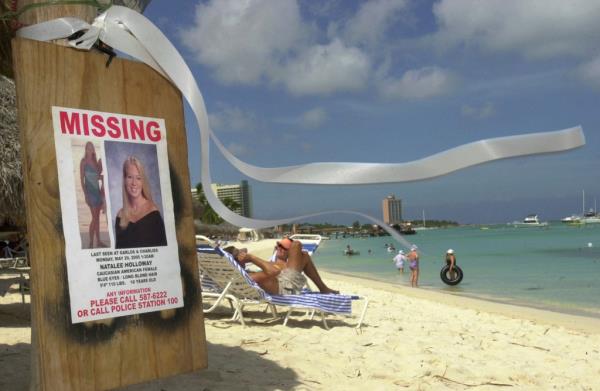 The 18-year-old was last seen leaving a bar with van der Sloot.