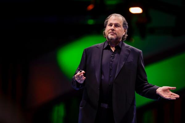 Tech billio<em></em>naire Marc Benioff is reportedly in discussions to sell Time magazine to a Greek media conglomerate.
