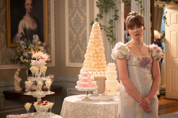 Eloise Bridgerton looking dissappointed.