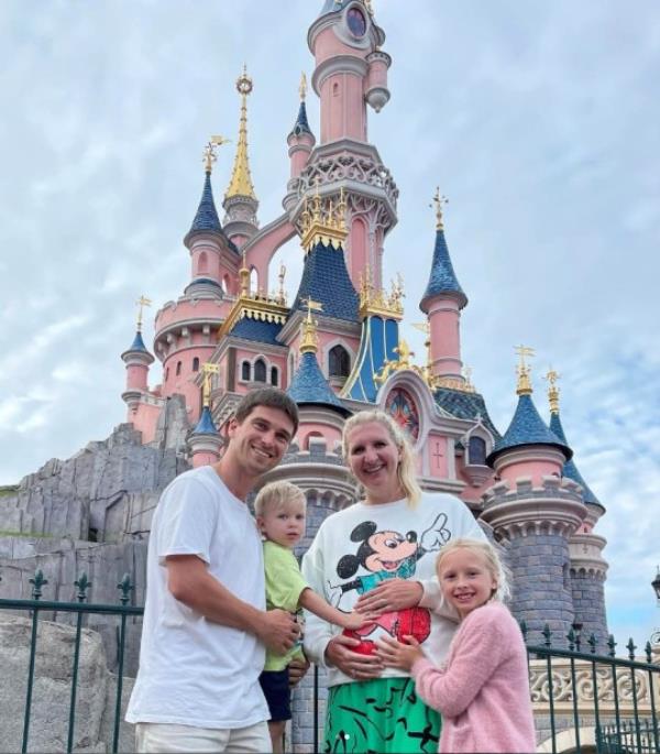 Rebecca Adlington with husband and kids