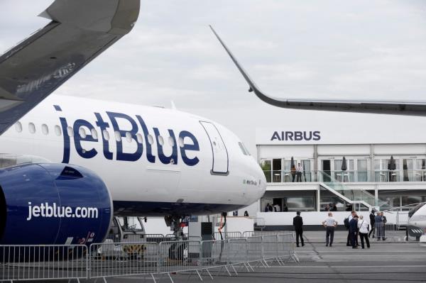 JetBlue Airways plane