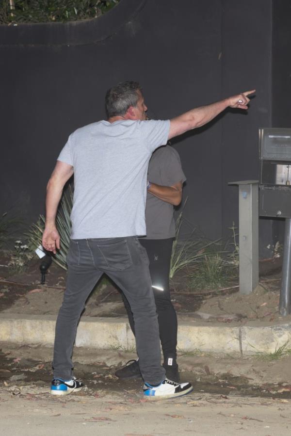 Ben Affleck yells at paparazzi outside his Beverly Hills house
