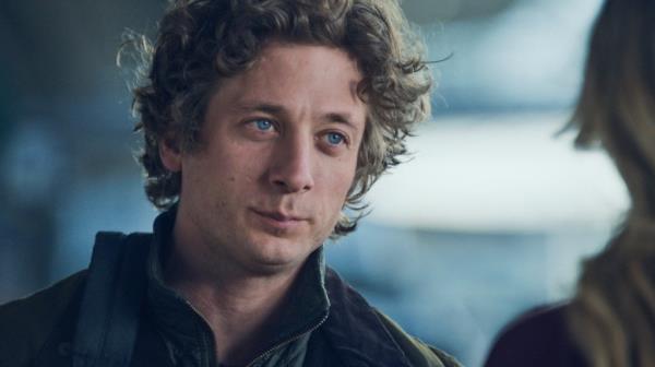 Jeremy Allen White. 