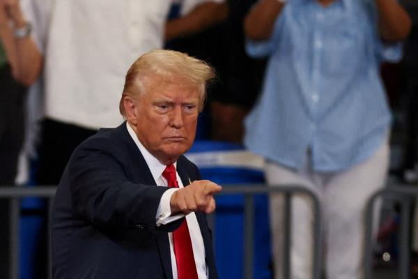 Do<em></em>nald Trump