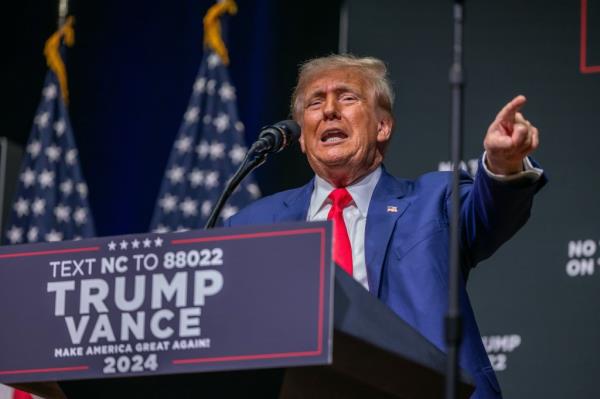Republican presidential nominee former President Do<em></em>nald Trump speaks at a campaign event at Harrah's Cherokee Center.
