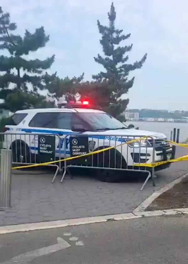 NYPD cruiser at Riverside Park