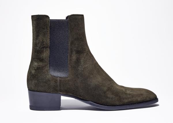 “Robert” Chelsea boots.