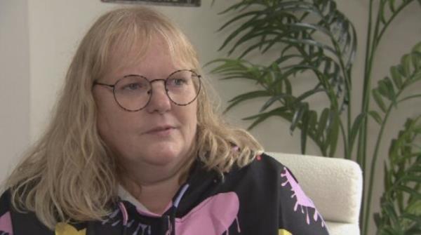 Girl with 'one in a billion' co<em></em>ndition meets stem cell do<em></em>nor who saved her life 9 year old Sofia Gardella from Nottingham is finally going to meet the woman who saved her life. After she was diagnosed with ?one in a billion? co<em></em>ndition Co<em></em>ngenital Amegakaryocytic Thrombocytopenia (CAMT) aged just two, Sofia was in urgent need of a stem cell transplant. Her medical team scoured the Anthony Nolan stem cell register and matched her with Dana Ernst Behme, 52, from Helpsen, Germany.