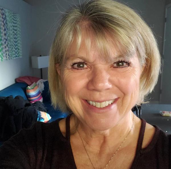 Julie Mertins