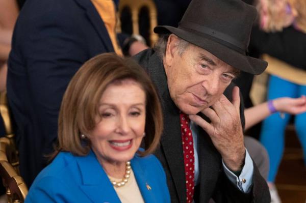 DePape allegedly attempted to kidnap then-House Speaker Nancy Pelosi and attacked her husband.</p>

<p>　　