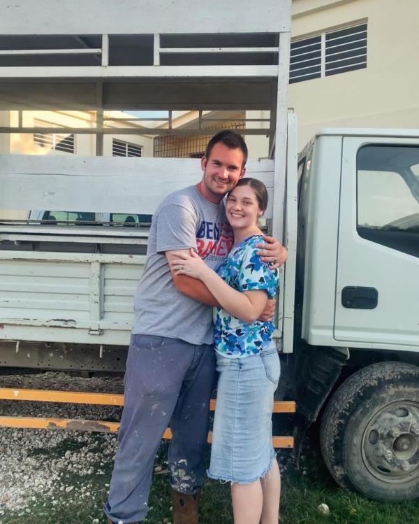 The pair were serving as missio<em></em>naries in Haiti, according to reports.</p>

<p>　　