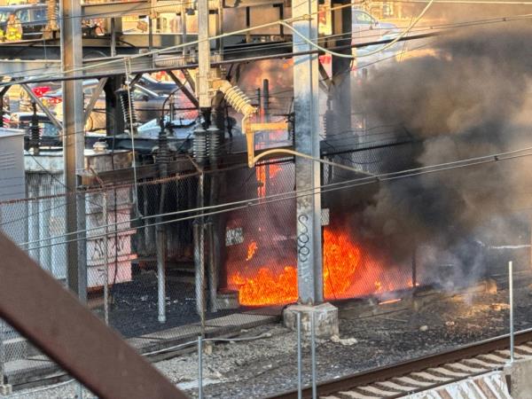 Bronx fire, possibly a transformer fire close to Amtrak tracks