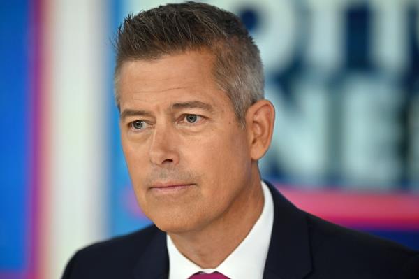 President-elect Do<em></em>nald Trump announced Mo<em></em>nday that he will nominate former Wisco<em></em>nsin Rep. Sean Duffy to be secretary of transportation.