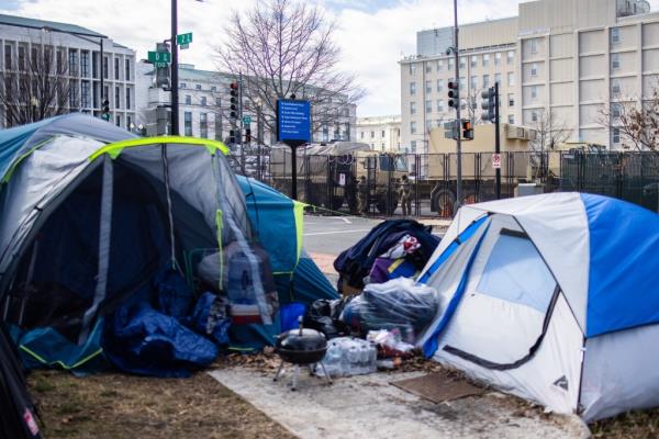 Washington, DC has been named the least desirable place to live in the U.S. for the second year in a row, according to a new poll by Clever. 