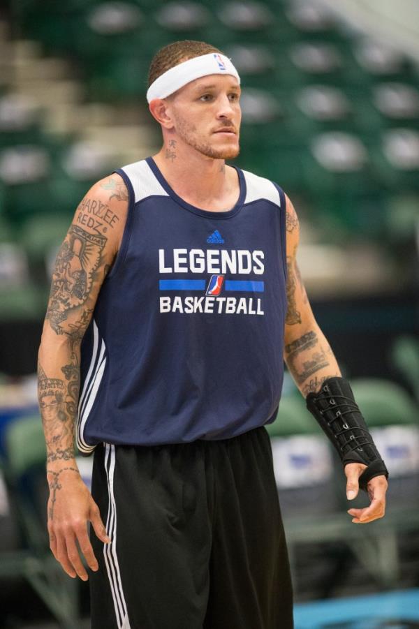 Delo<em></em>nte West on the court during a solo pre-game workout at the Dr. Pepper Arena for the G-League's Texas Legends on April 1, 2015 in Frisco, Texas.