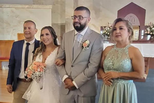 Ruben Rodriguez and Juliana Rodriguez Plata and Juliana's parents.