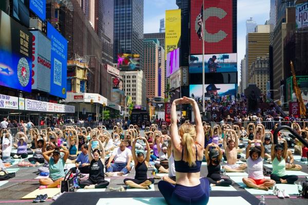 yogis in Times Square