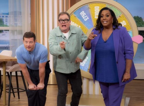 Editorial use o<em></em>nly Mandatory Credit: Photo by Ken McKay/ITV/Shutterstock (14100174bt) Dermot O'Leary, Alan Carr, Alison Hammond 'This Morning' TV show, London, UK - 15 Sep 2023