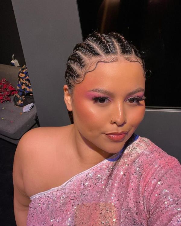 Noelle Rodriguez in selfie