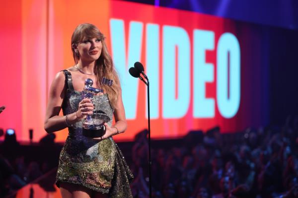 Taylor Swift at the 2024 MTV Video Music Awards