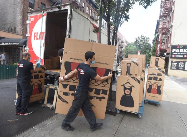  Bidding wars are at an all-time high, with 24% of new Manhattan leases and 28.2% of Brooklyn deals turning into fierce battles for the highest bid.