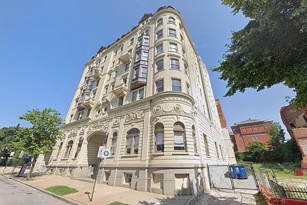 The Mount Vernon apartment building in Baltimore wher<em></em>e Pava LaPere lived and was murdered.