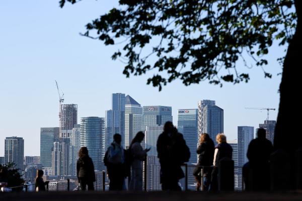 英国商会表示，对英国人来说，微薄的英国经济增长“感觉很像”经济衰退