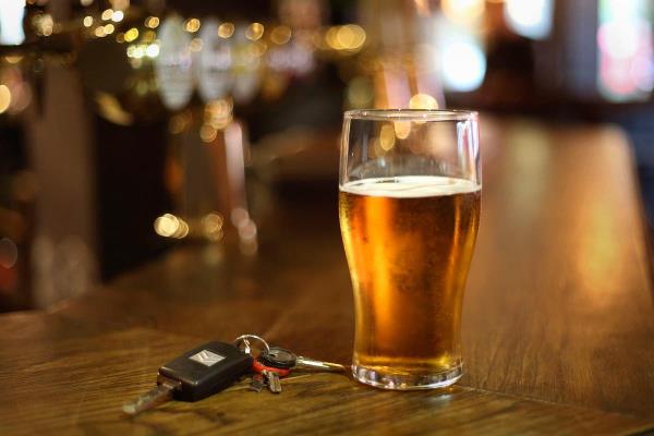 英国酒后驾车死亡人数创下12年来新高