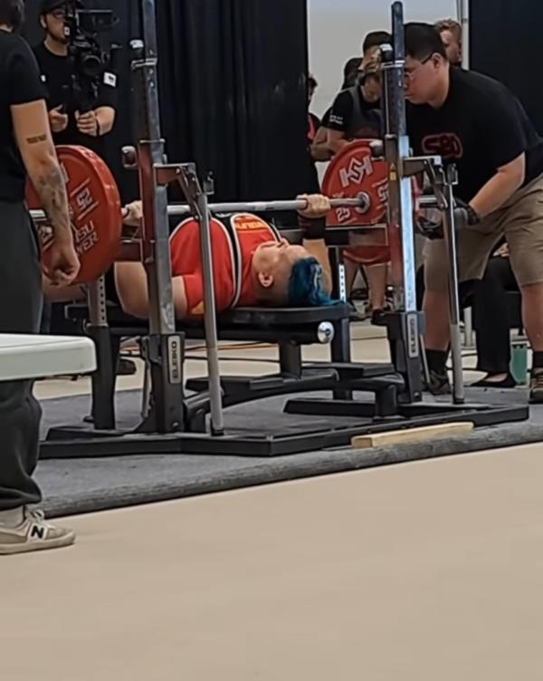 With that total, Andres set a new Canadian women’s natio<em></em>nal record at the championship, while it also being an unofficial women’s world record.