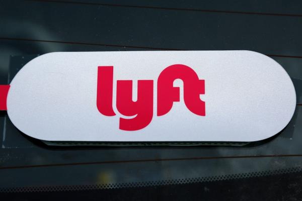 Lyft agreed to pay a $2.1 million civil fine to settle U.S. Federal Trade Commission charges.