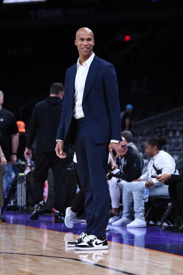 NBA analyst Richard Jefferson was criticized for his comments during the Warriors-Clippers game Wednesday.