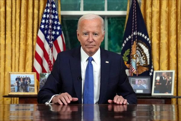 The poll found that 68% of people believe Harris had ample knowledge of Biden's co<em></em>ndition — and didn't share it with the American people.