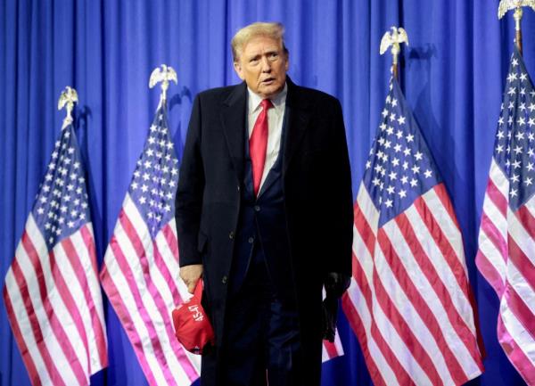 Do<em></em>nald Trump attends a campaign event in Waterford Township, Michigan