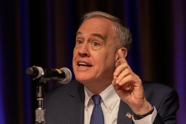 State Comptroller Tom DiNapoli plans to vote against shareholder proposals.