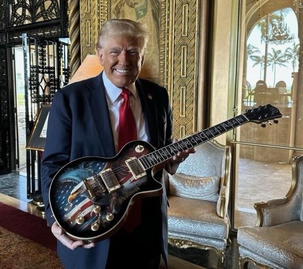President-elect Do<em></em>nald Trump is urging supporters to buy specially branded Trump Guitars.