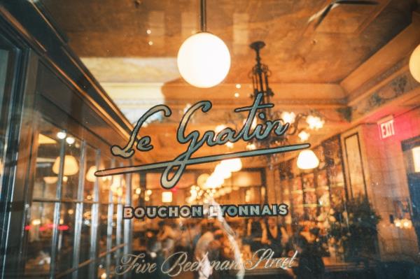 The radical, unio<em></em>n-backed measure in the City Council includes provisions that would likely shut down hotel-ba<em></em>sed eateries run by such prominent chefs as Daniel Boulud, Jean-Georges Vongerichten, Andrew Carmellini and Wolfgang Puck.