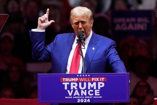 Former President Do<em></em>nald Trump speaking at a campaign rally in Madison Square Garden on Oct. 27, 2024.