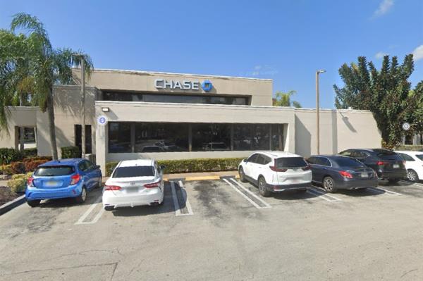 The recidivist criminal also stole from a Chase Bank in Doral in March 2016. 