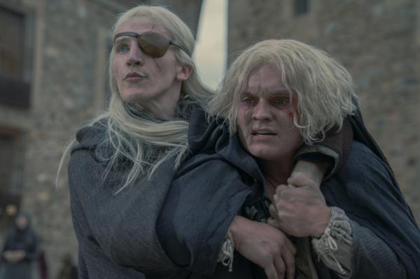 Aemond (Ewan Mitchell) with his brother Aegon (Tom Glynn Carney) in 