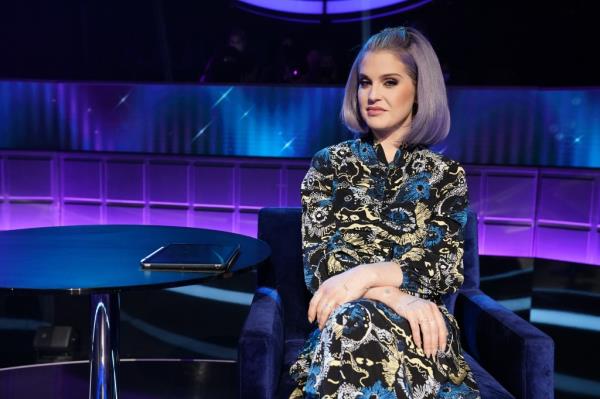 Kelly Osbourne smiling. 