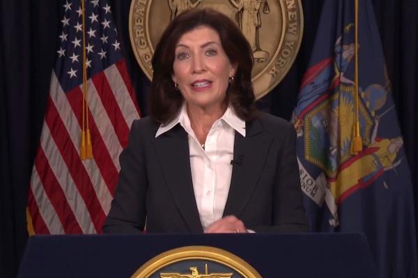 Gov. Kathy Hochul has floated a payroll mobility tax increase to replace co<em></em>ngestion pricing funds.