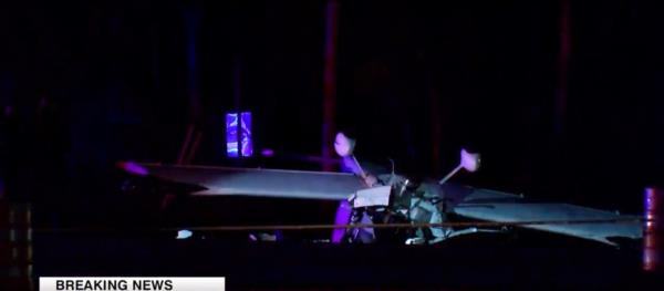 A small-engine plane crash has closed the intersection of Highway 19 and Lo<em></em>ngfellow St. in Homosass.