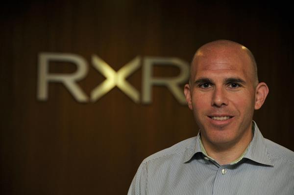 Scott Rechler, CEO of RXR Realty LLC poses for pictures inside his Unio<em></em>ndale office