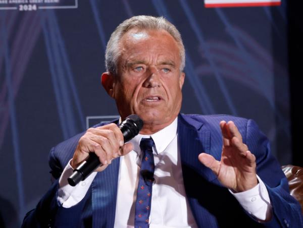 Robert F Kennedy Jr