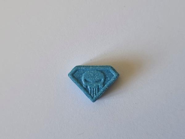 两名青少年死亡后，德国警方对“蓝色惩罚者”摇头丸发出警告